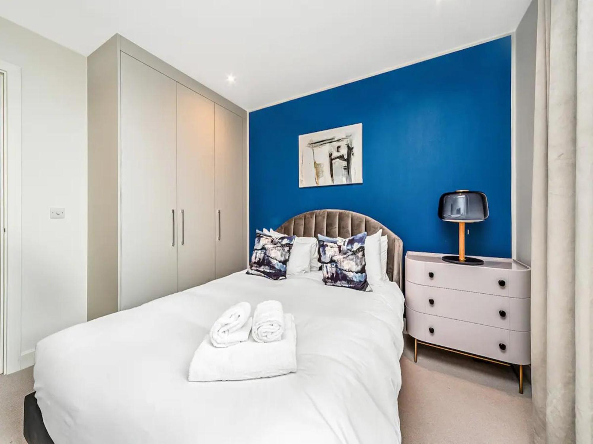 Apartament Pass The Keys Penthouse Oasis In Trendy Fulham Londyn Zewnętrze zdjęcie