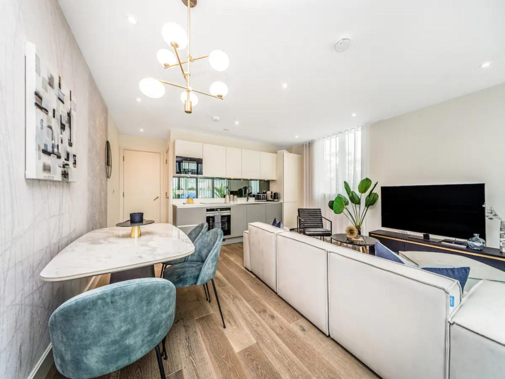 Apartament Pass The Keys Penthouse Oasis In Trendy Fulham Londyn Zewnętrze zdjęcie